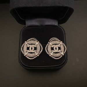 Chanel Earring